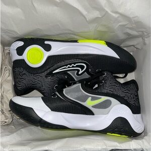 KD Trey 5 X Size 11.5